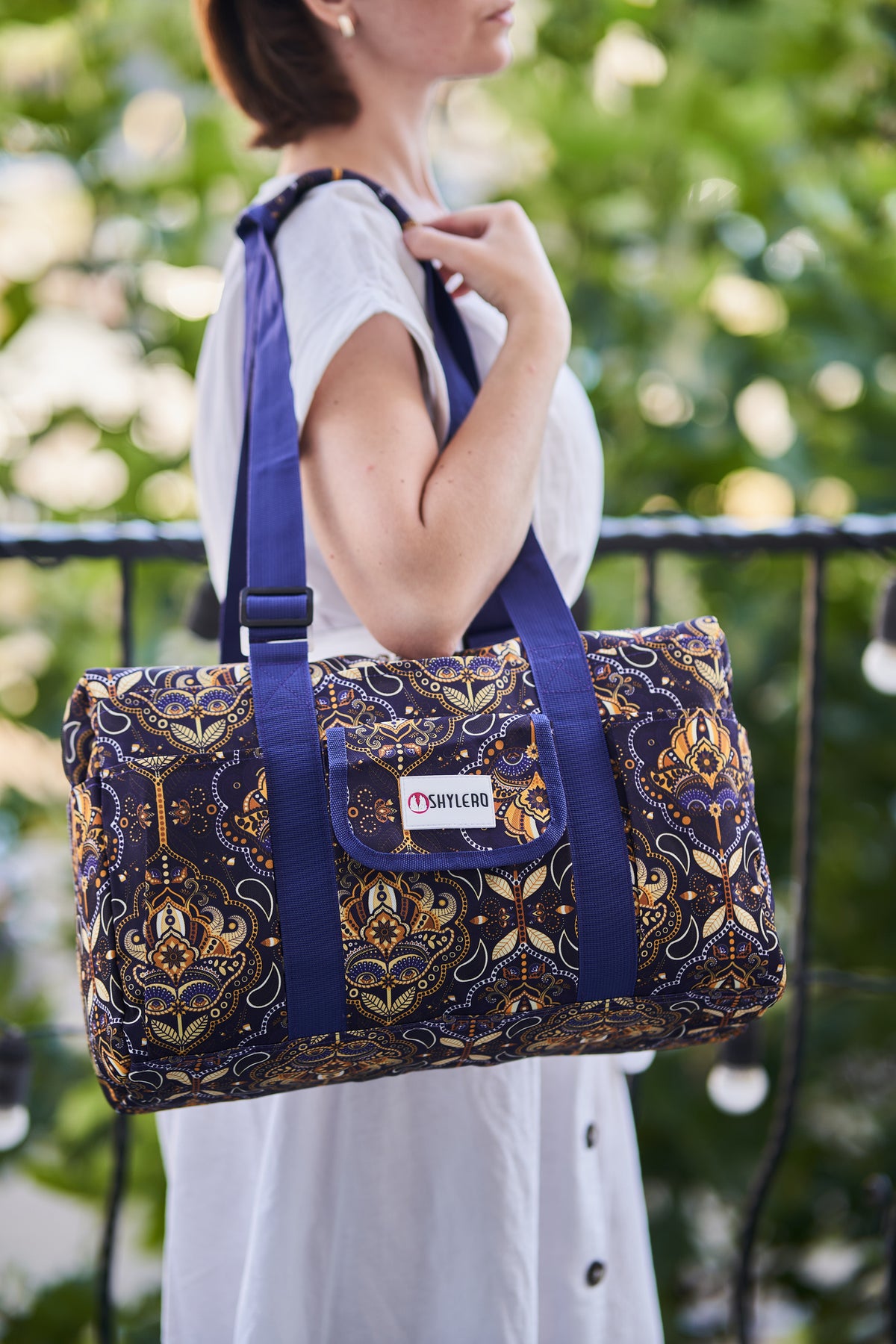 Nurse Bag and Utility Tote | Waterproof | Top YKK® Zip | L18" x H14" x W7" (46x18x36cm) | 1001 Nights